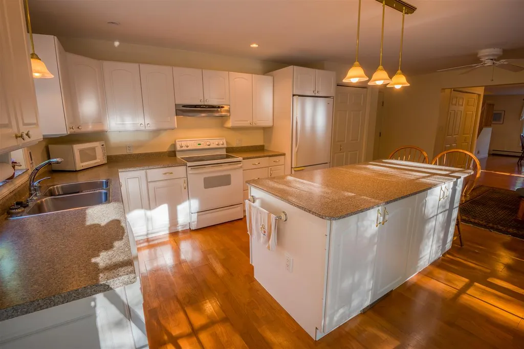 181 Highland Street Plymouth NH 03264
