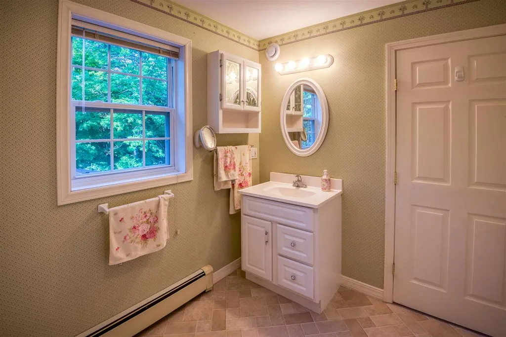 181 Highland Street Plymouth NH 03264