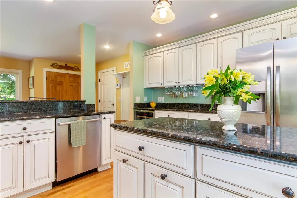 2022 Governor Chittenden Road Williston VT 05495