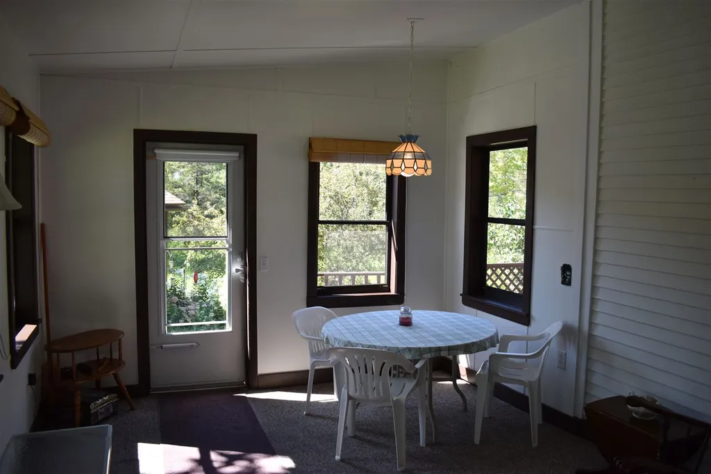8 Forbes Circle Middlebury VT 05753