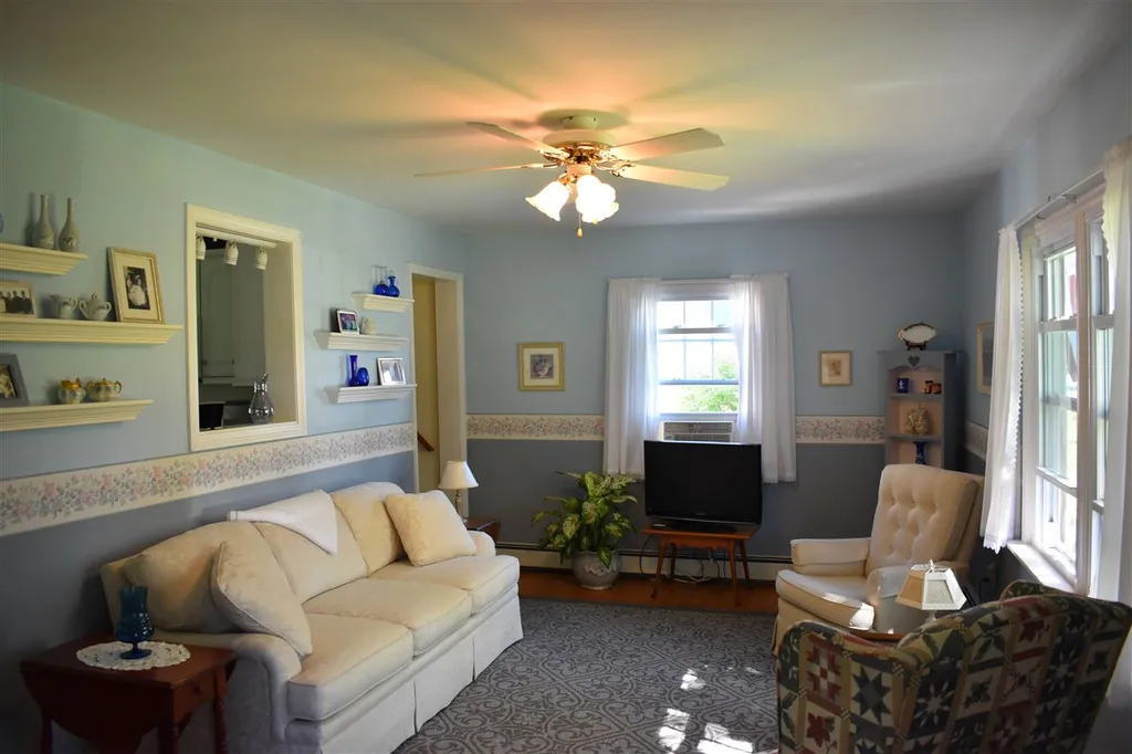 8 Forbes Circle Middlebury VT 05753