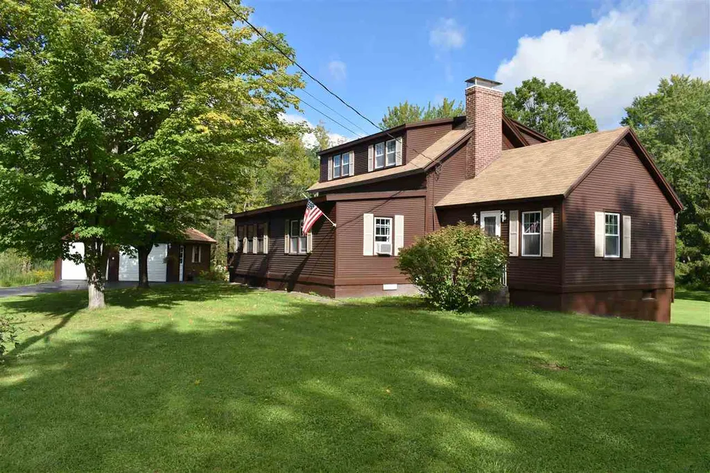 8 Forbes Circle Middlebury VT 05753