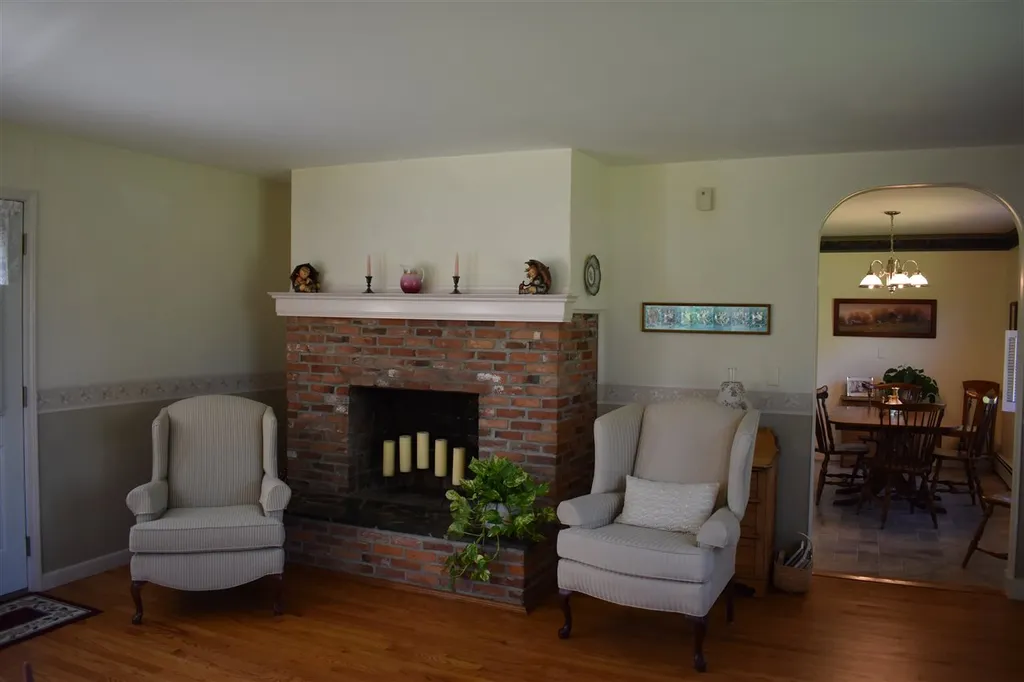 8 Forbes Circle Middlebury VT 05753