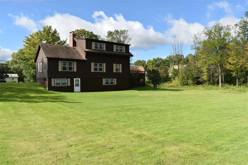 8 Forbes Circle Middlebury VT 05753