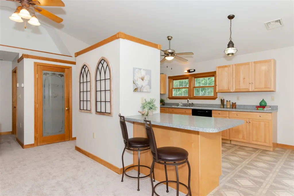 4a Smithwell Road Dover NH 03820
