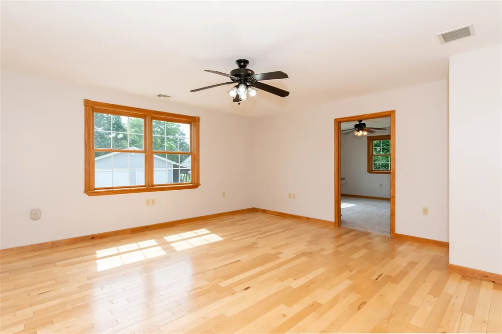 4a Smithwell Road Dover NH 03820