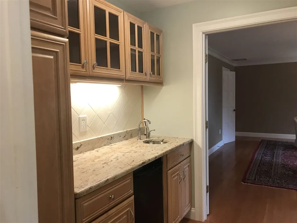 213 Bay Road Newmarket NH 03857