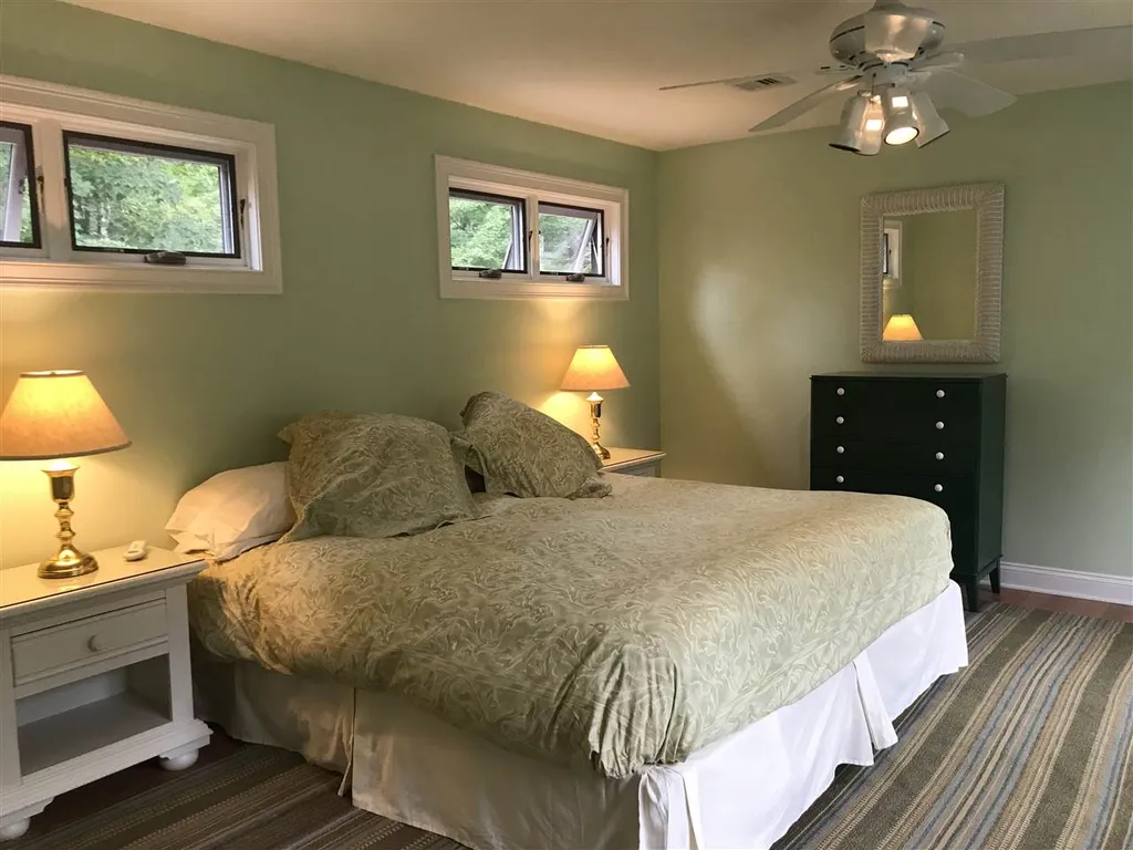 213 Bay Road Newmarket NH 03857