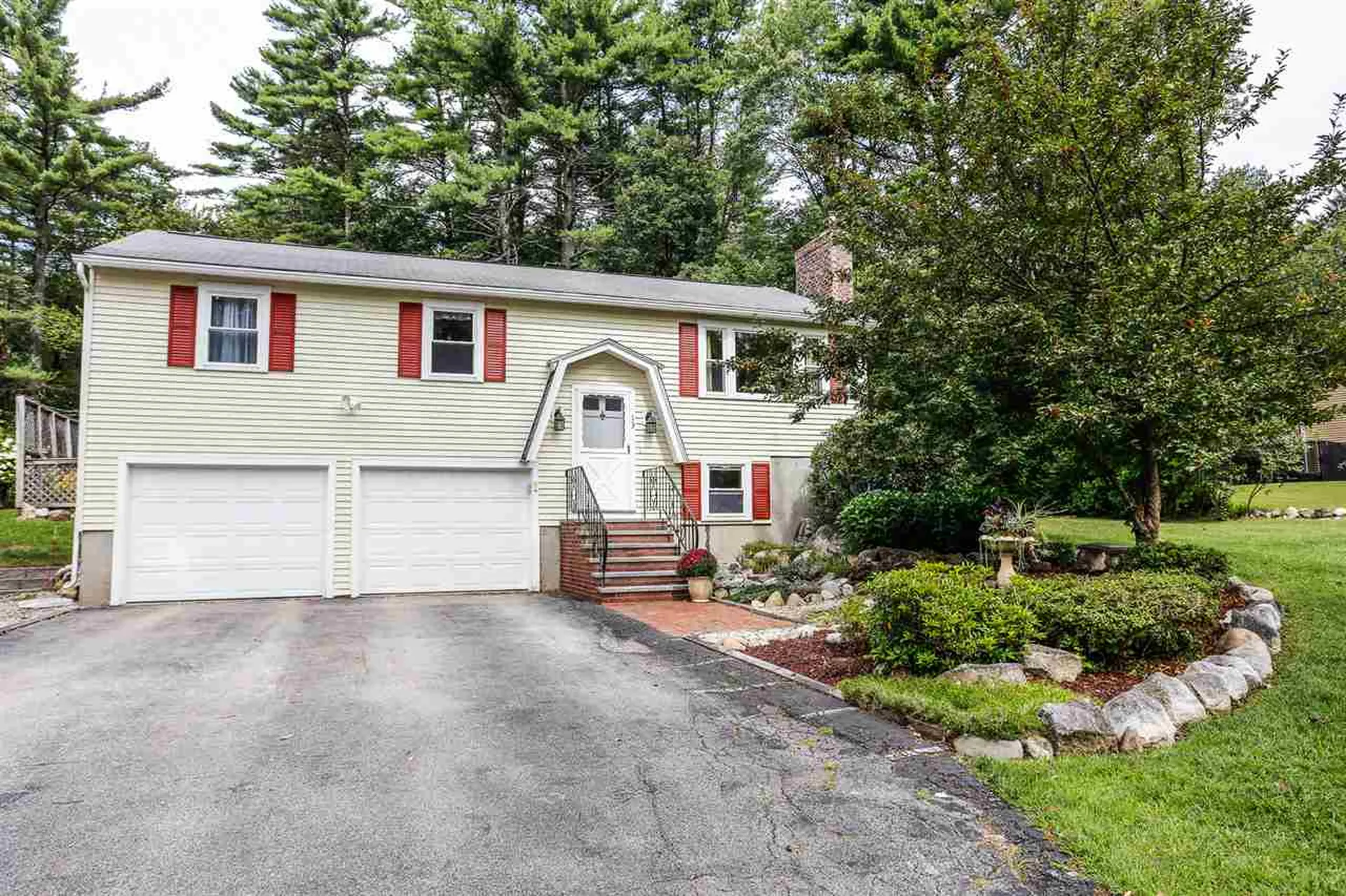 13 Highwood Drive Auburn NH 03032