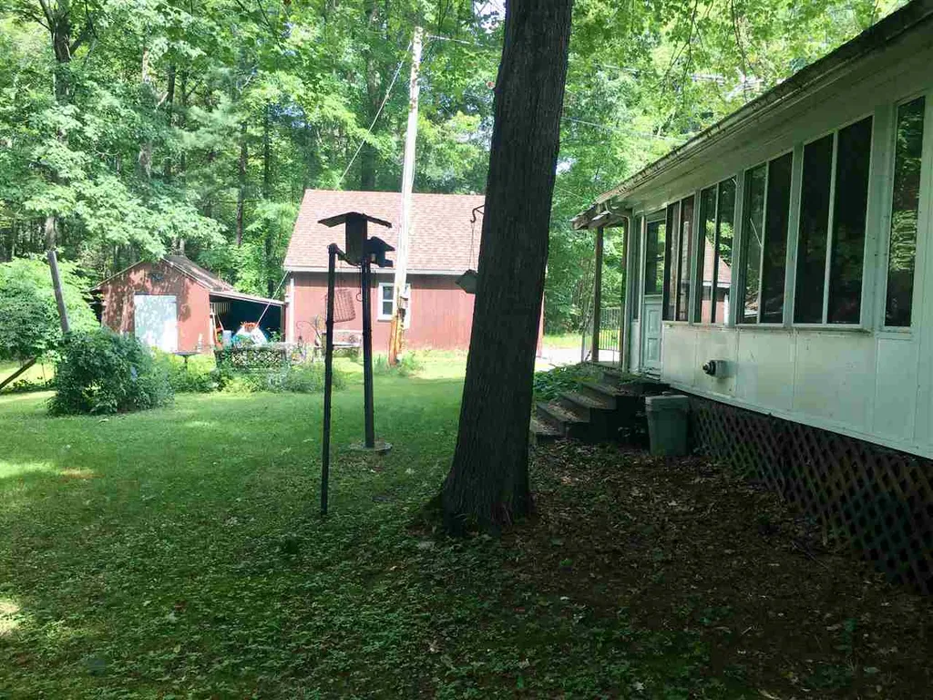 30 Haverhill Road East Kingston NH 03827