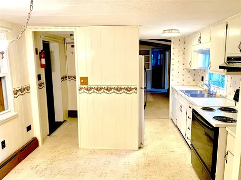 30 Haverhill Road East Kingston NH 03827