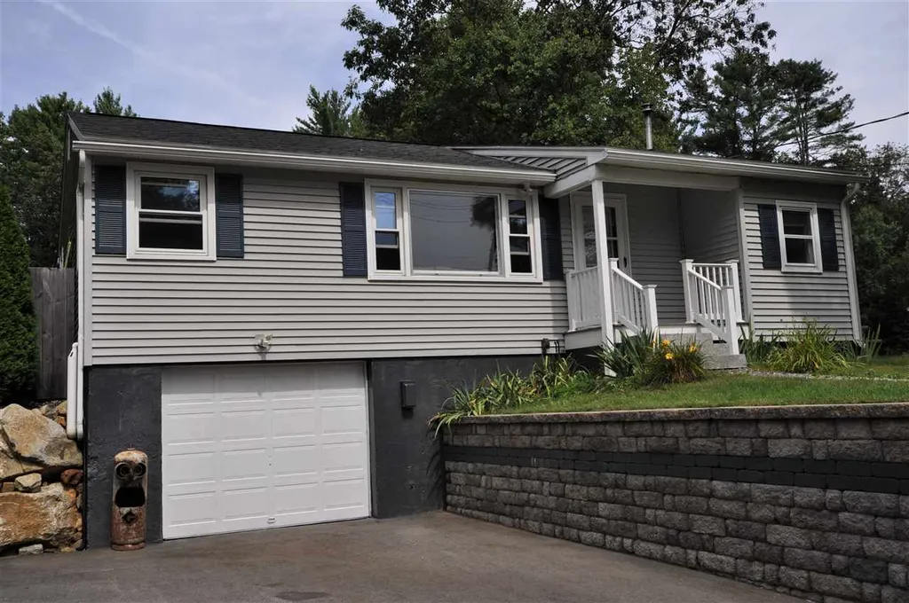 530 Clinton Street Bow NH 03304