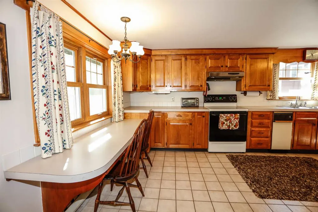 108 Hamel Road Sunapee NH 03782