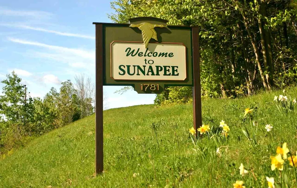 108 Hamel Road Sunapee NH 03782