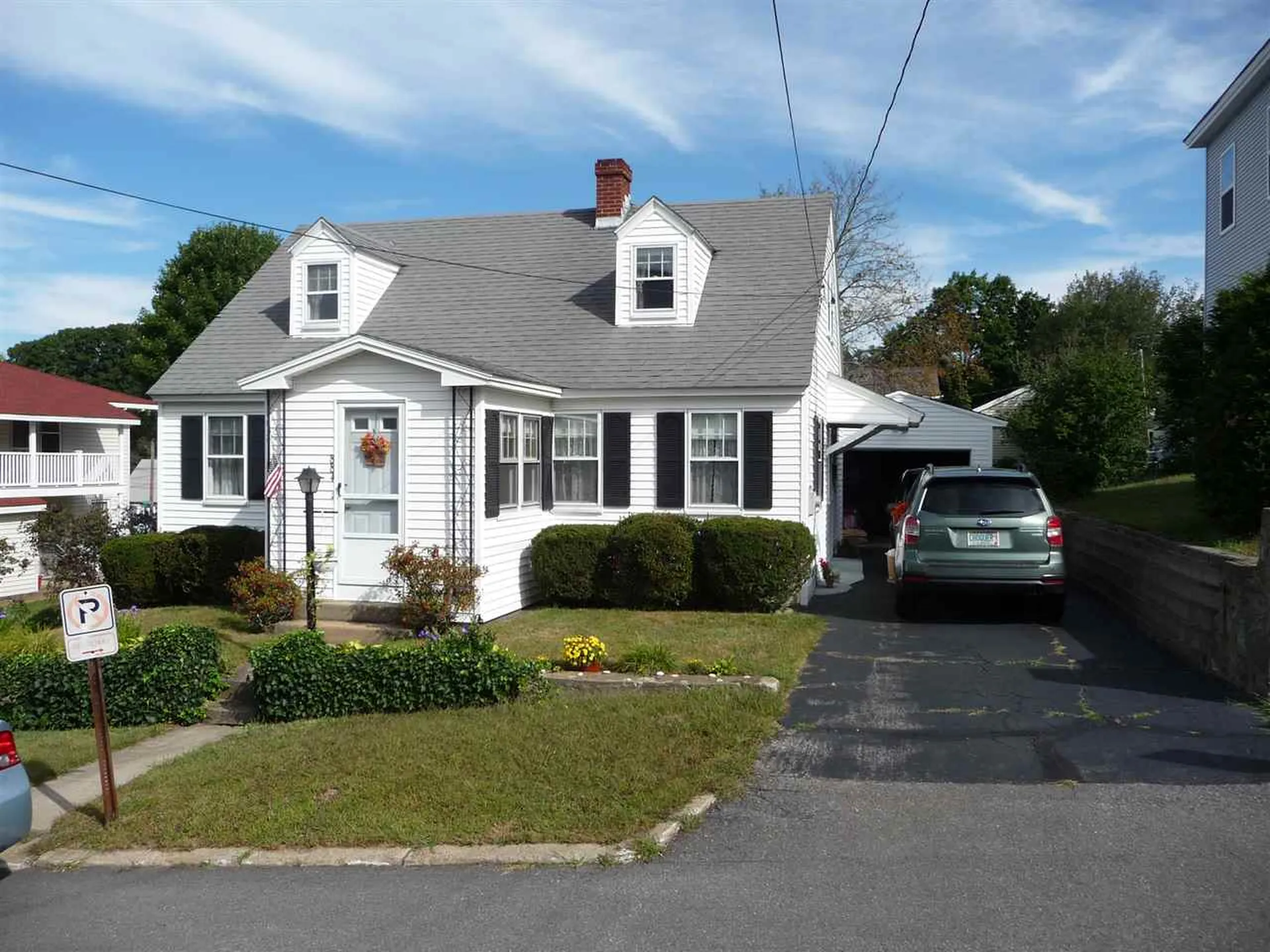 884 Cedar Street Manchester NH 03103