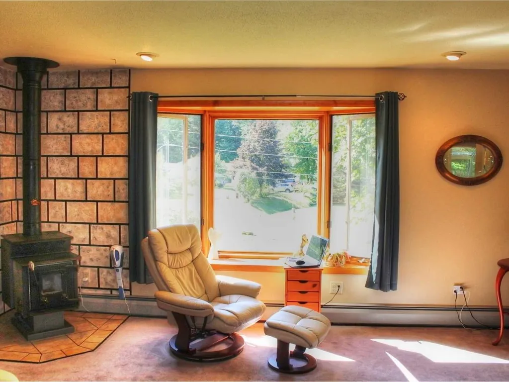 83 Woodside Drive Colchester VT 05446
