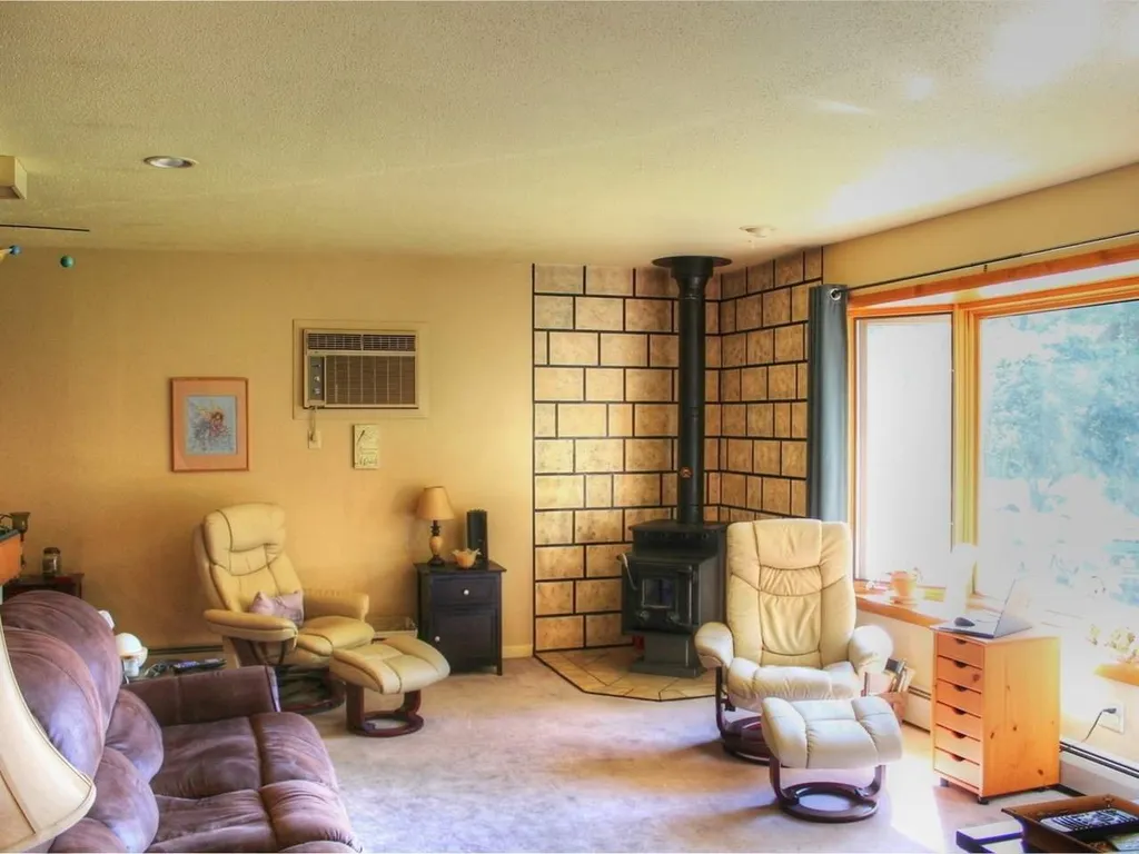 83 Woodside Drive Colchester VT 05446
