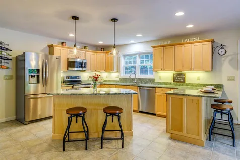 66 Kent Locke Circle Alton NH 03809