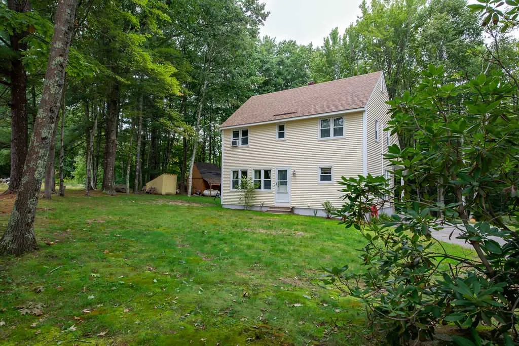 3 Chesley Drive Barrington NH 03825
