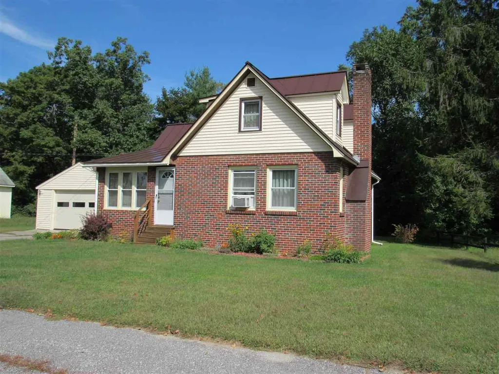 5 Curtis Street Claremont NH 03743