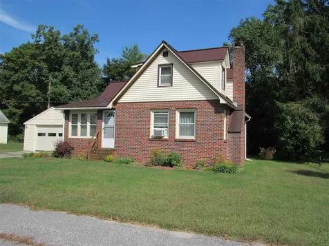 5 Curtis Street Claremont NH 03743