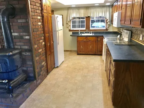 14 Byrd Avenue Claremont NH 03743
