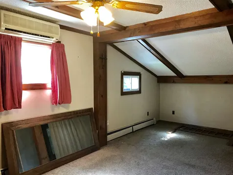 14 Byrd Avenue Claremont NH 03743