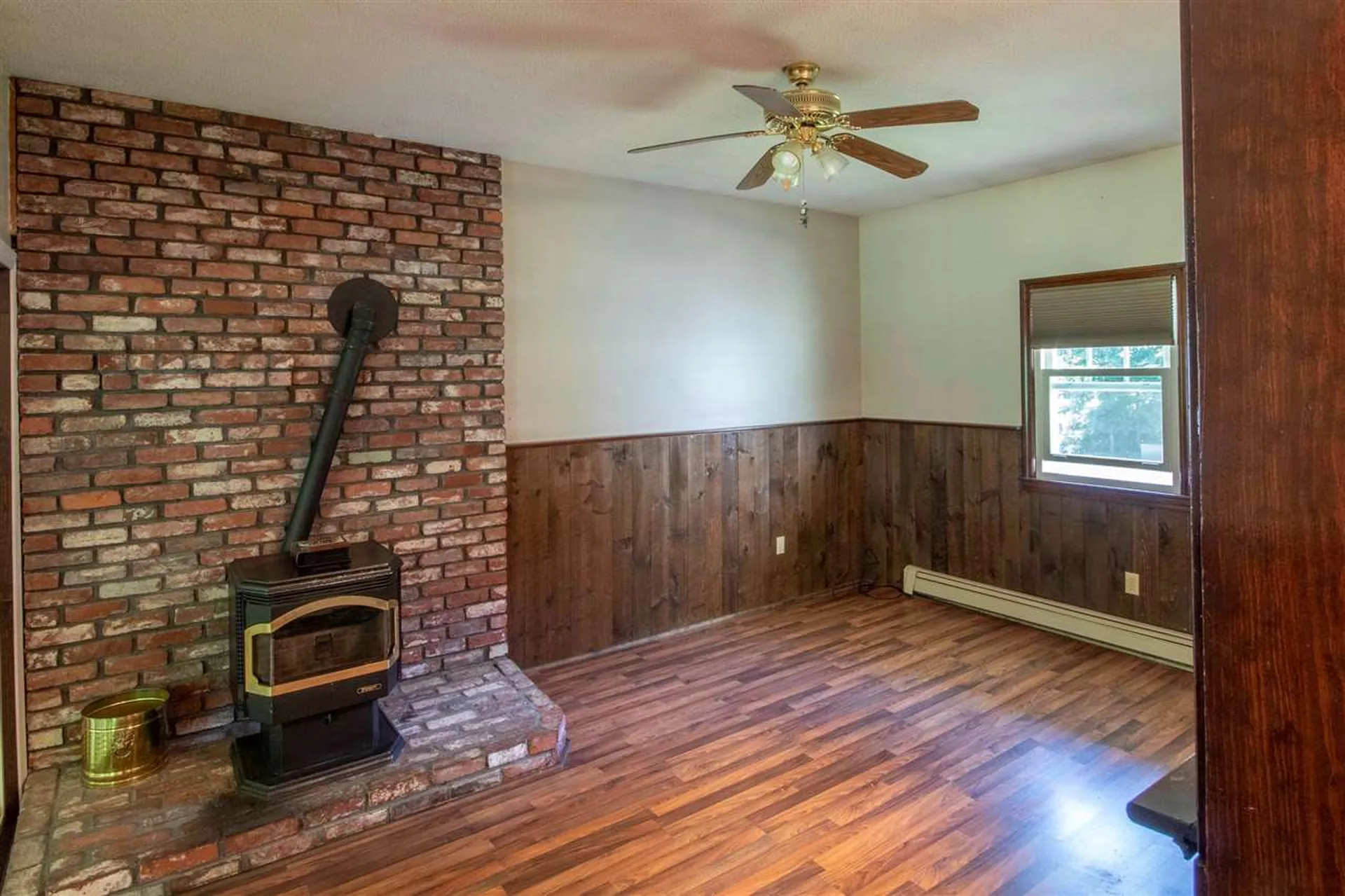 3 Gordon Drive Londonderry NH 03053