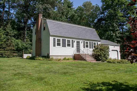 3 Gordon Drive Londonderry NH 03053