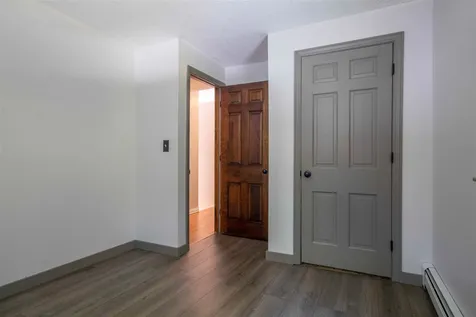 3 Gordon Drive Londonderry NH 03053