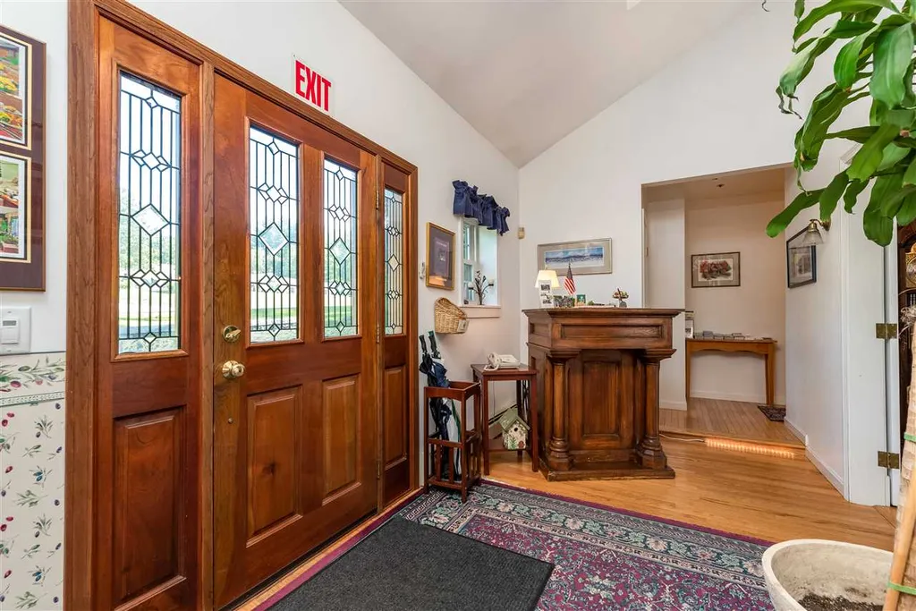 3552 White Mountain Highway Conway NH 03860