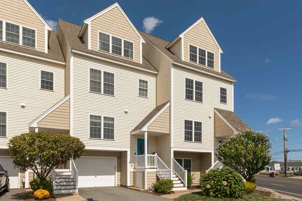 511 Ocean Boulevard Hampton NH 03842