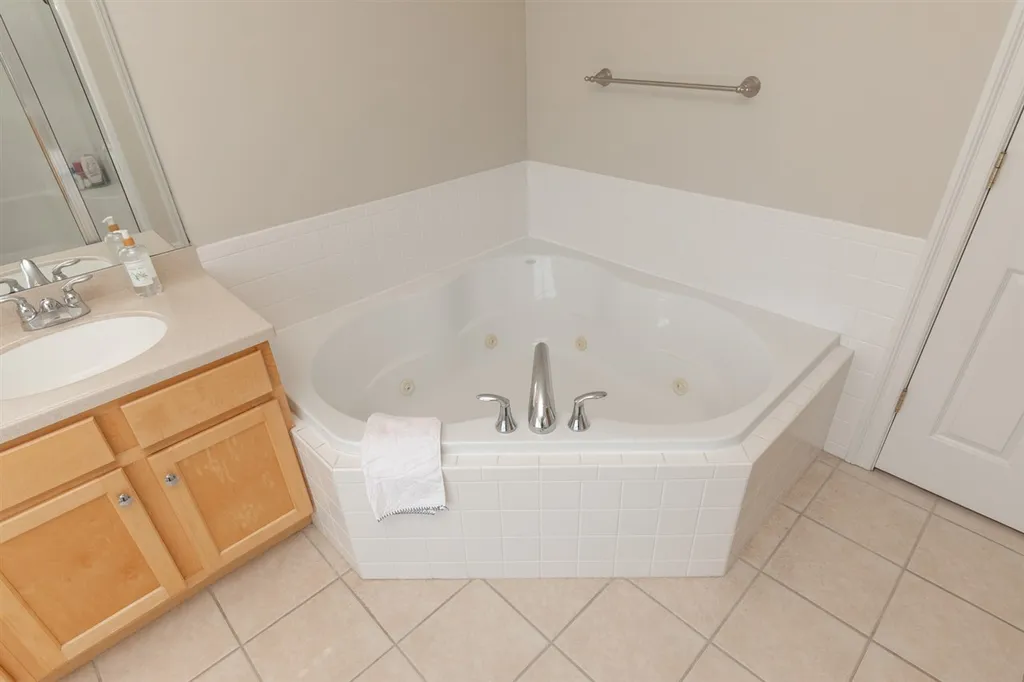 511 Ocean Boulevard Hampton NH 03842