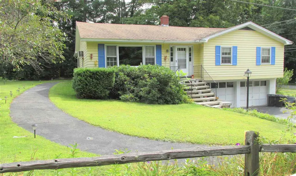 5 Hillview Terrace Farmington NH 03835