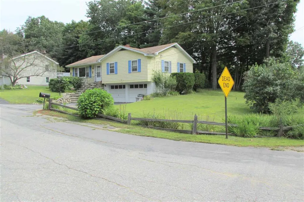 5 Hillview Terrace Farmington NH 03835