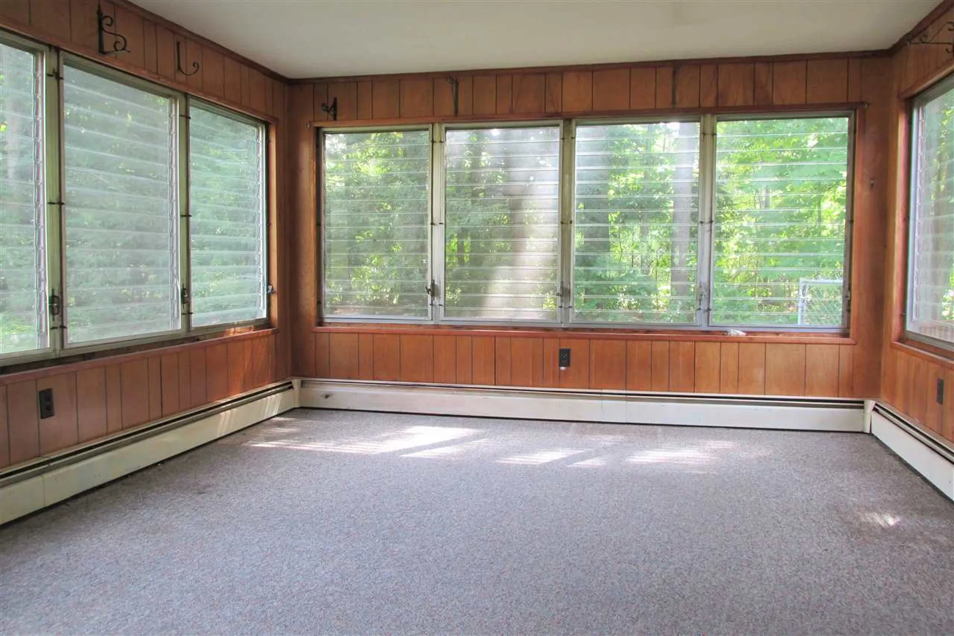 5 Hillview Terrace Farmington NH 03835