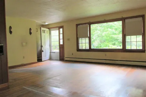 5 Hillview Terrace Farmington NH 03835