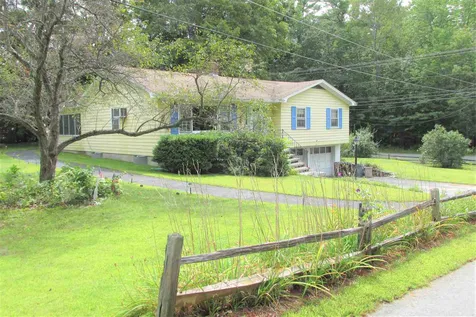5 Hillview Terrace Farmington NH 03835