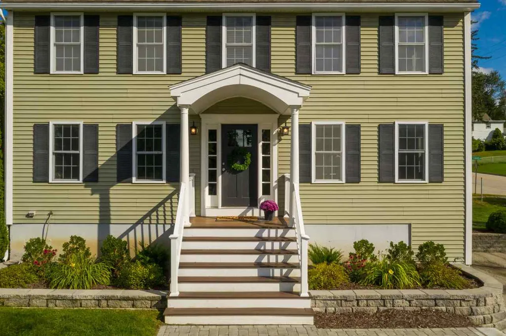 3 Nantucket Court Dover NH 03820
