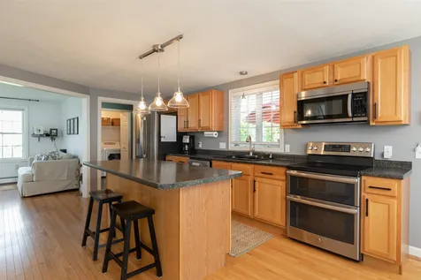 3 Nantucket Court Dover NH 03820