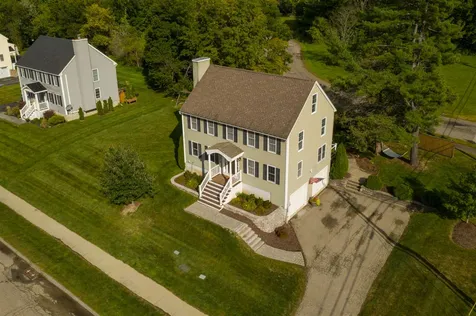 3 Nantucket Court Dover NH 03820