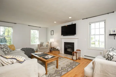 3 Nantucket Court Dover NH 03820