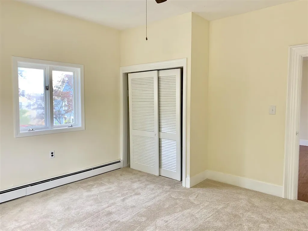 28 Linden Street Manchester NH 03104