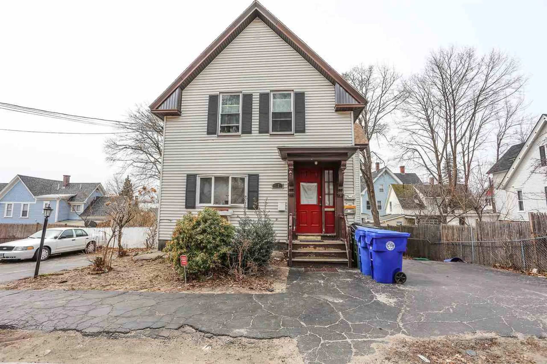 28 Linden Street Manchester NH 03104