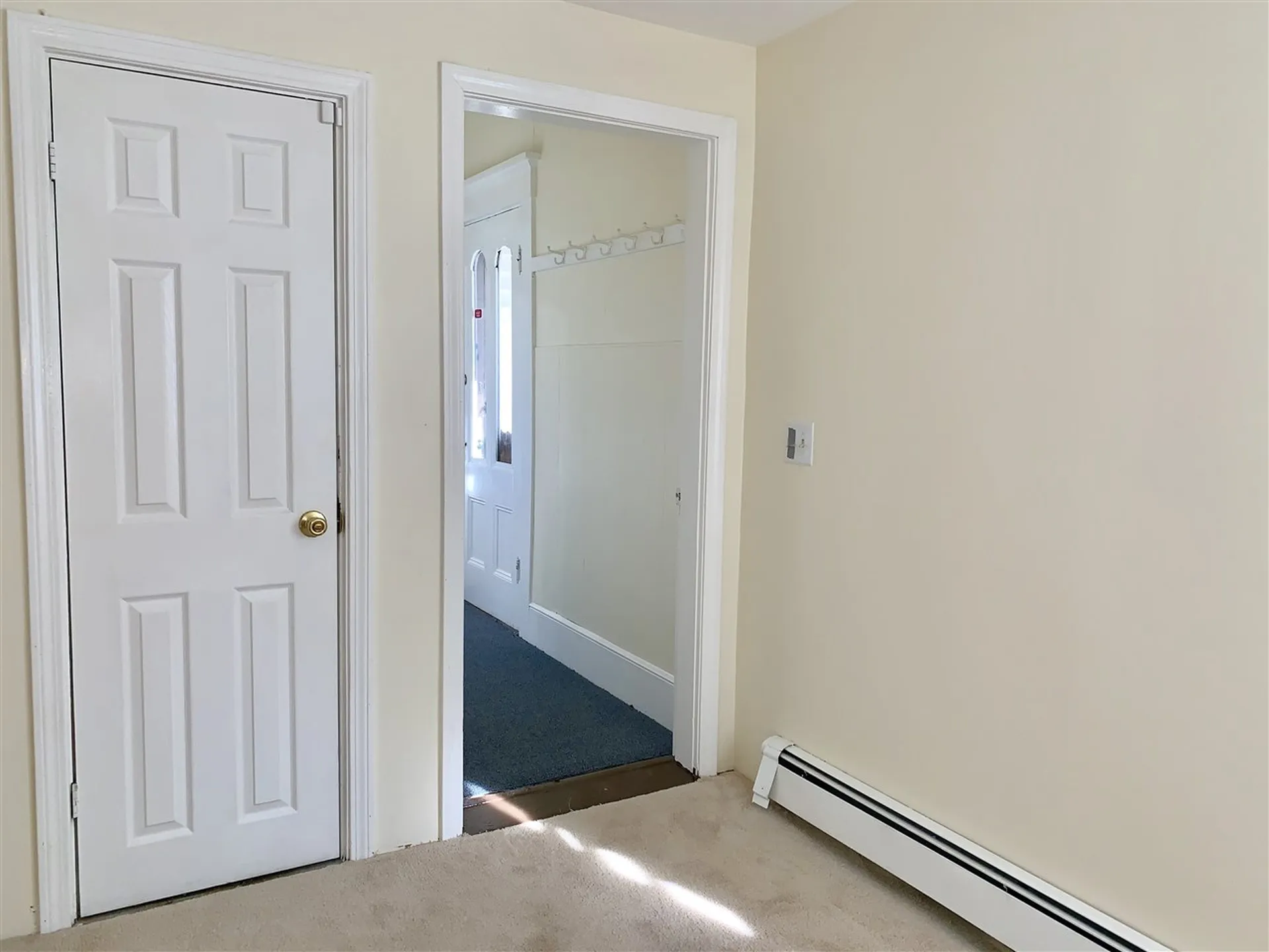 28 Linden Street Manchester NH 03104