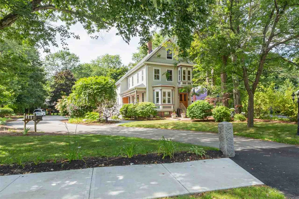796 Middle Street Portsmouth NH 03801