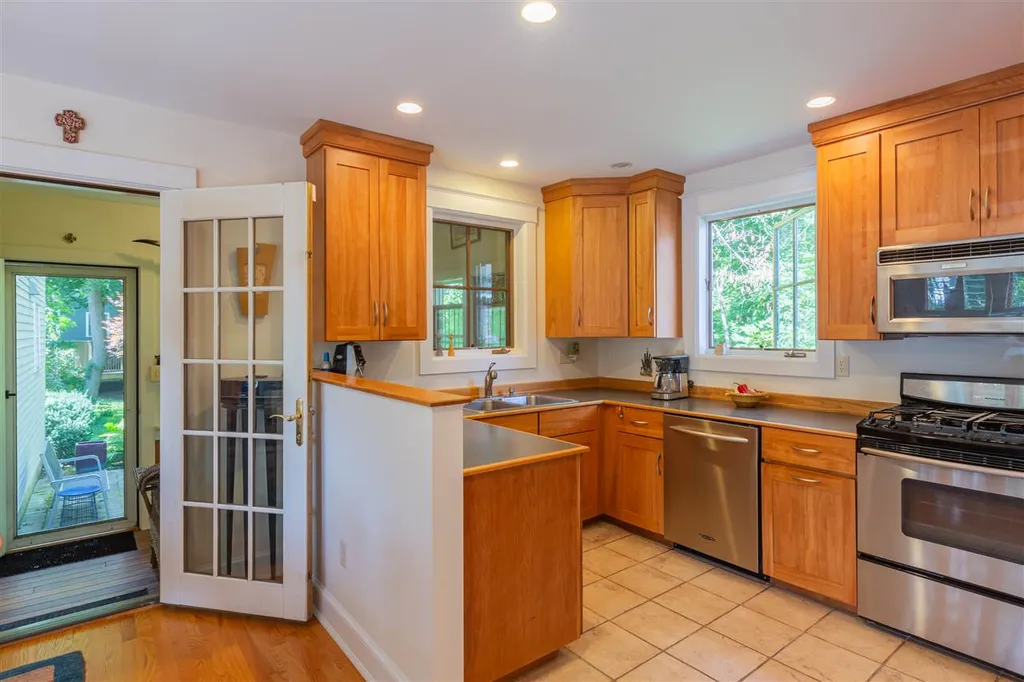 796 Middle Street Portsmouth NH 03801