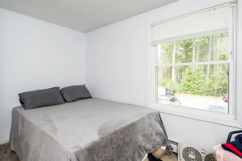 19 Hemlock Forest Road Dover NH 03820