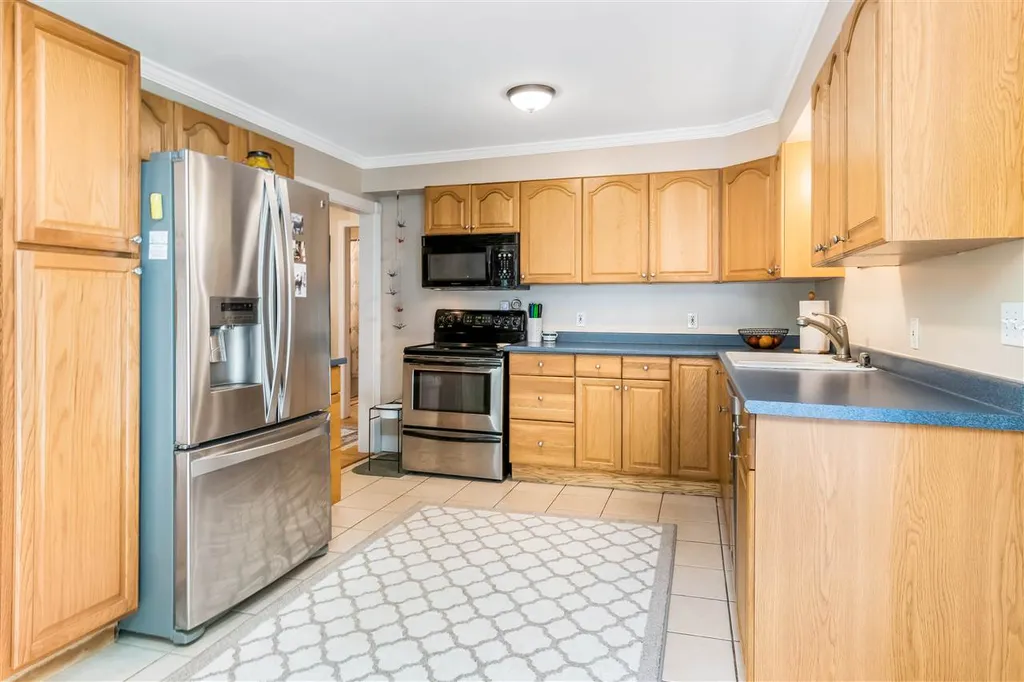 16 Whitney Hill Road Williston VT 05495