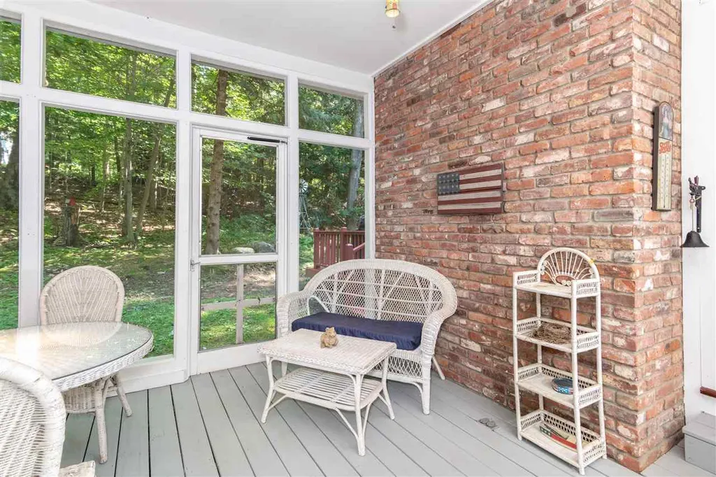 20 Skyview Circle Meredith NH 03253